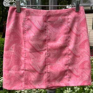 IT'S a $13 SALE!! Le Lis A-line mini skirt. Pink watercolor pattern, size small